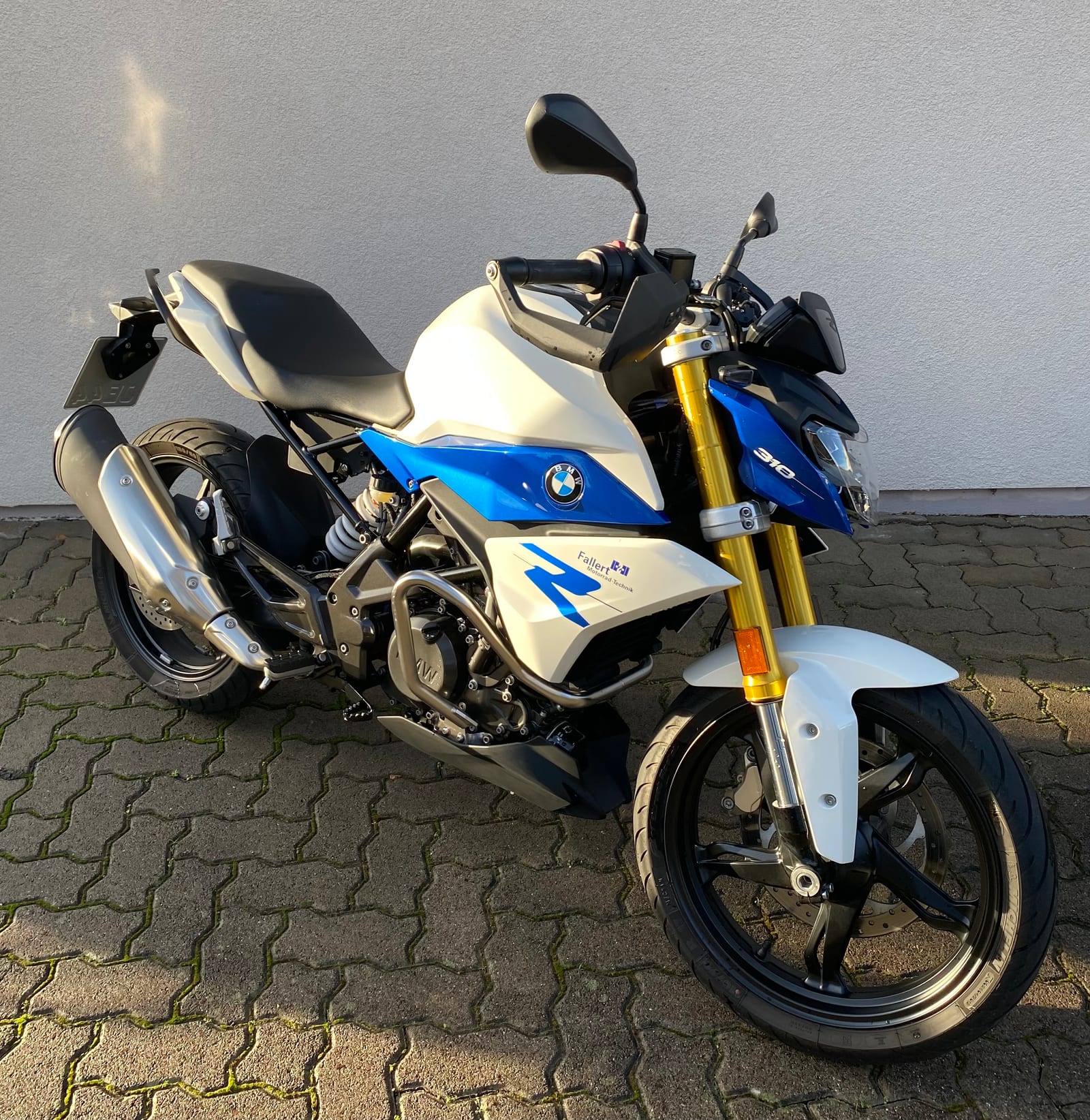 BMW G 310 R Motorrad der Fahrschule